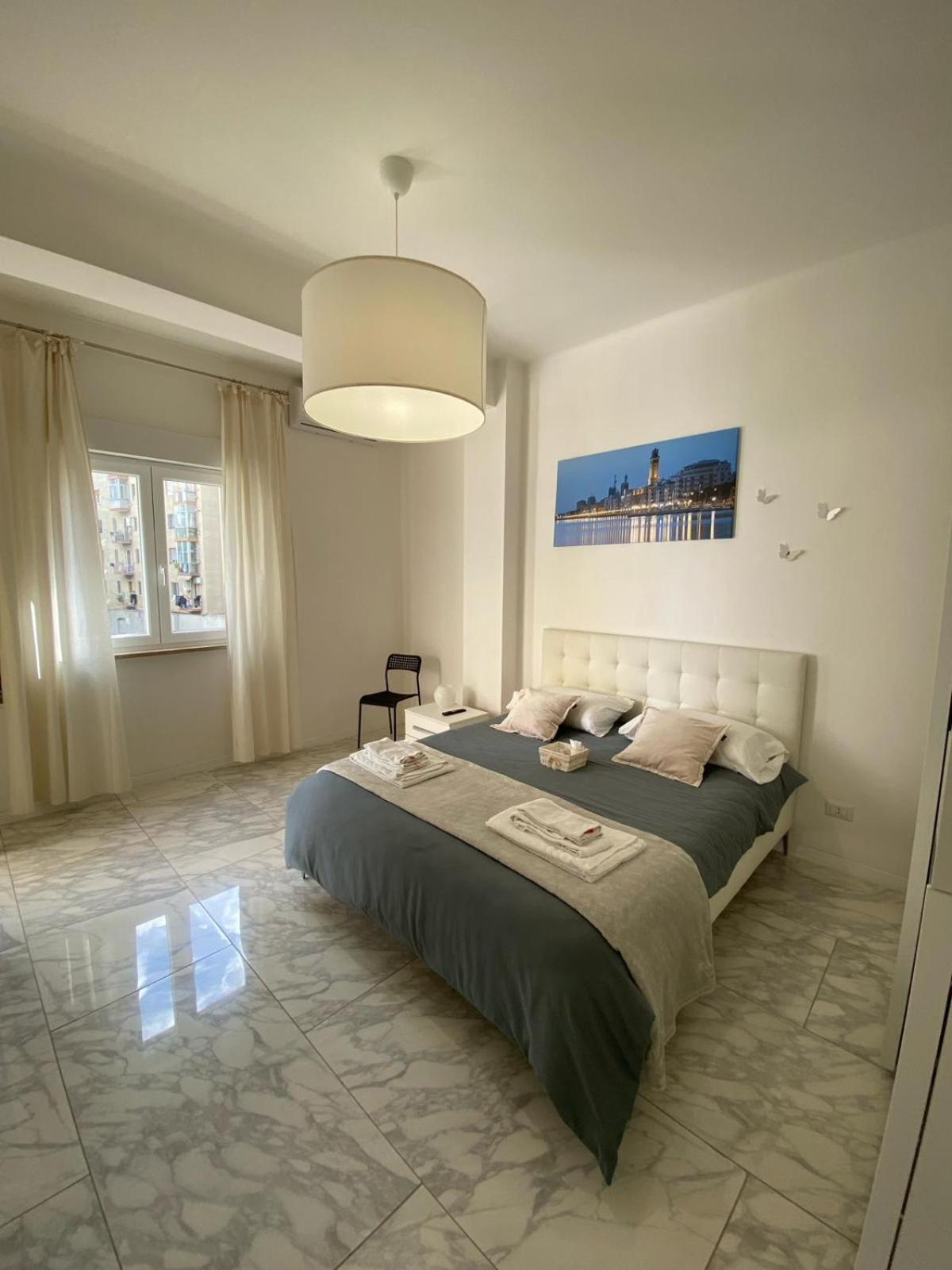 Ennio Rooms Bari Buitenkant foto