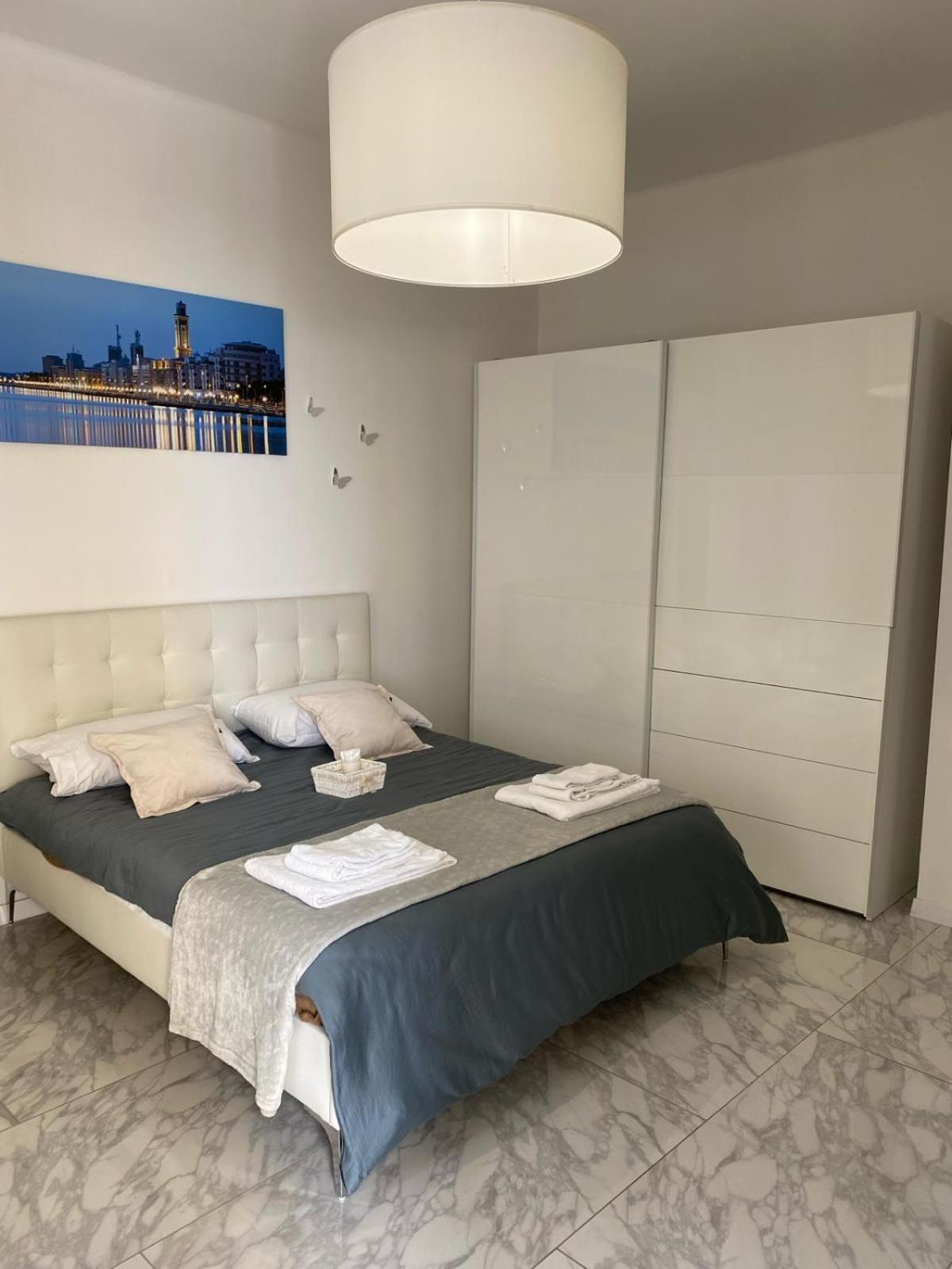 Ennio Rooms Bari Buitenkant foto
