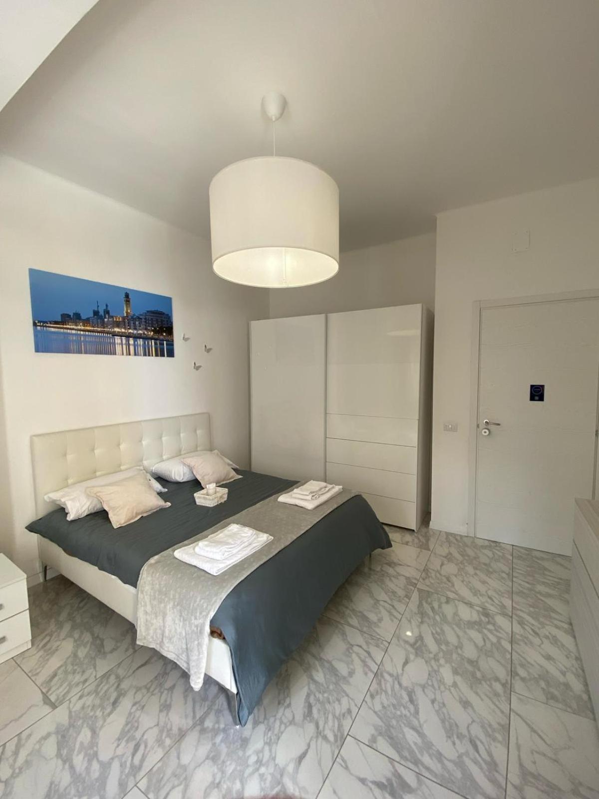 Ennio Rooms Bari Buitenkant foto